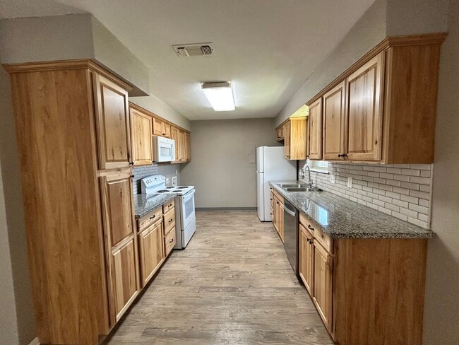 Photo - 8219 Elkridge Ave