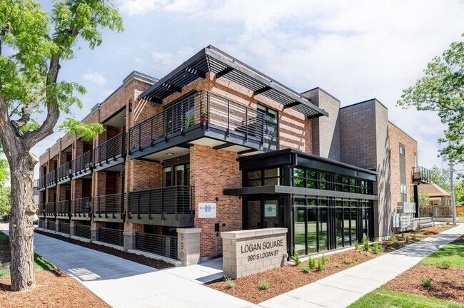 Photo - Logan Square Apartments