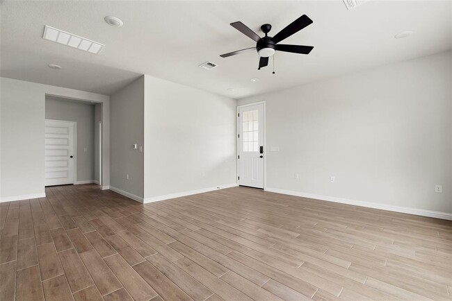 Photo - 9009 Hamadryas Dr