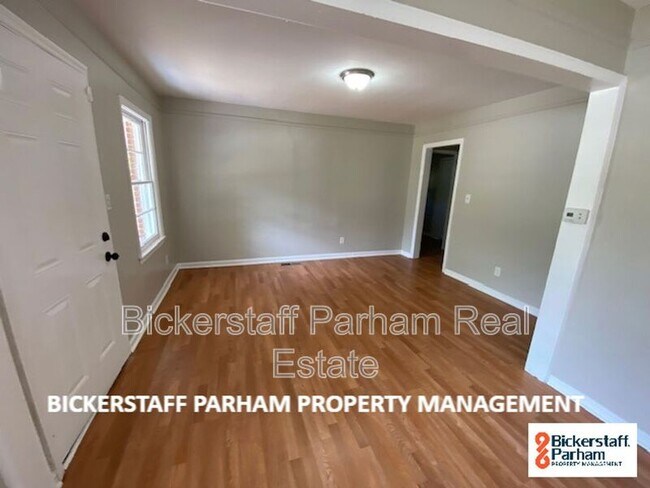 Photo - 4163 Swann St