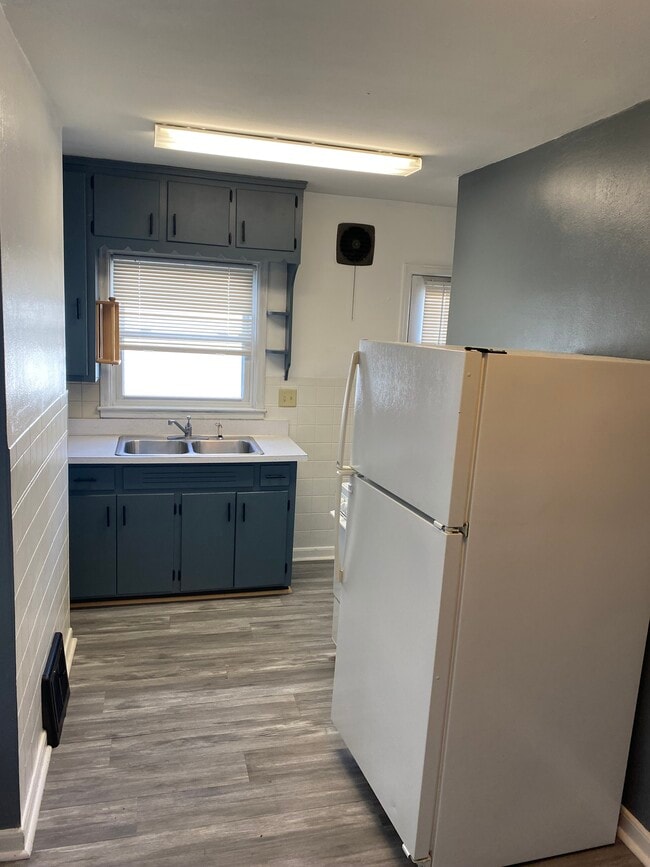 Photo - 2107 52nd St Unit 2017