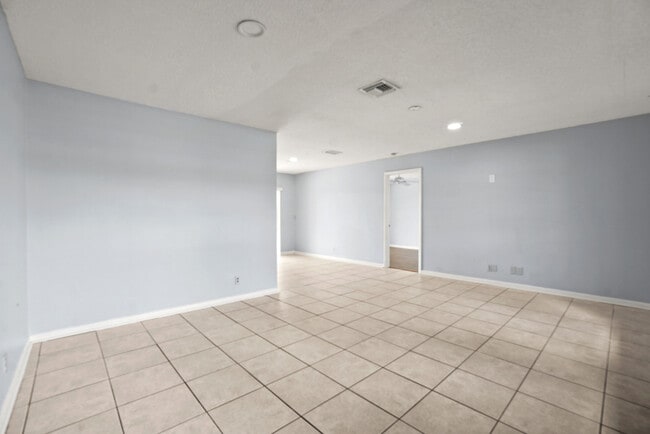 Photo - 4128 Chestnut Ave