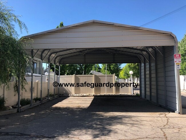 Photo - Charming Fully Furnished Bungalow in Millcreek