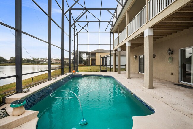 Photo - 9727 Mountain Lake Dr