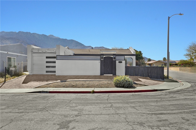 Building Photo - 3291 N Sandspring Dr Rental