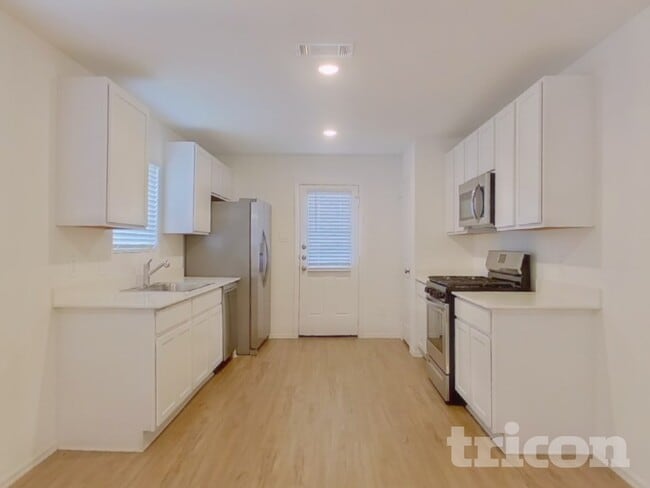 Photo - 17159 Quaking Aspen Ln