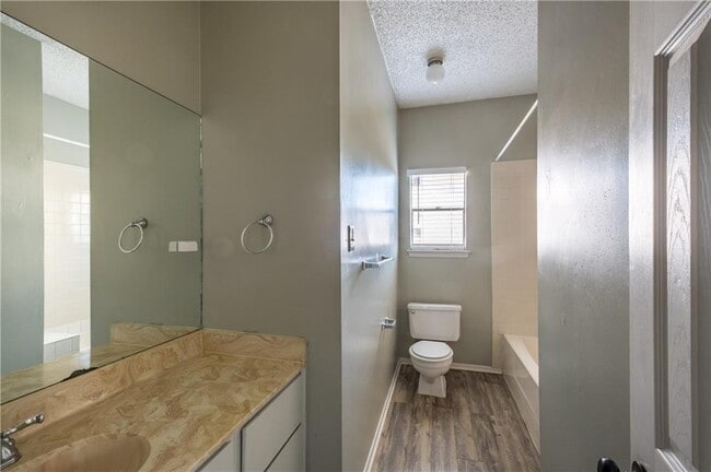 5305 Indio Cove