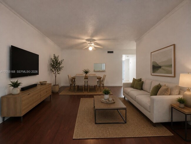 Building Photo - 701 N Pine Island Rd Unit 202