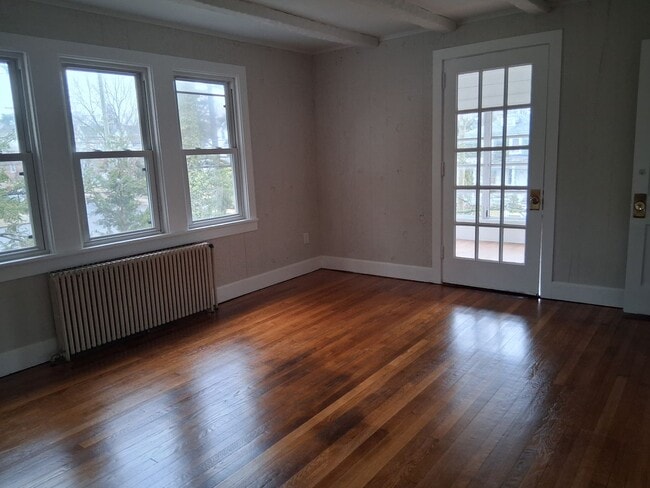 Photo - 239 Atlantic St Unidad 1