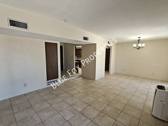 Photo - 2618 S Camino Seco