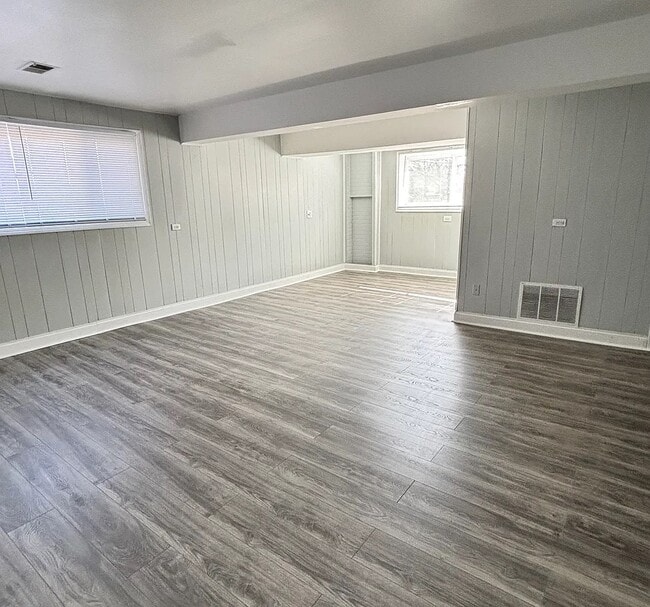 Photo - 16456 George Dr