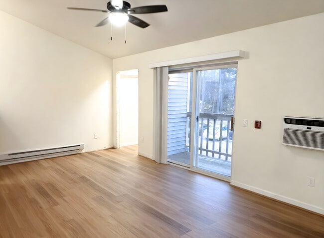 Pinebrook Corner Apartments