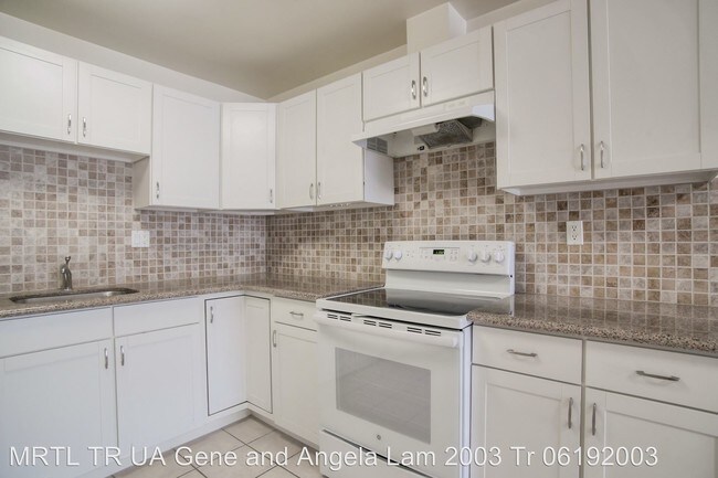 Photo - 3210-3240 Geary Blvd