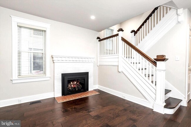 Photo - 5 Madison St