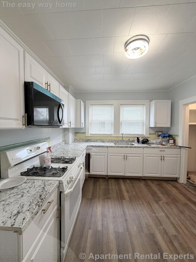 Photo - 225 Riverside Ave