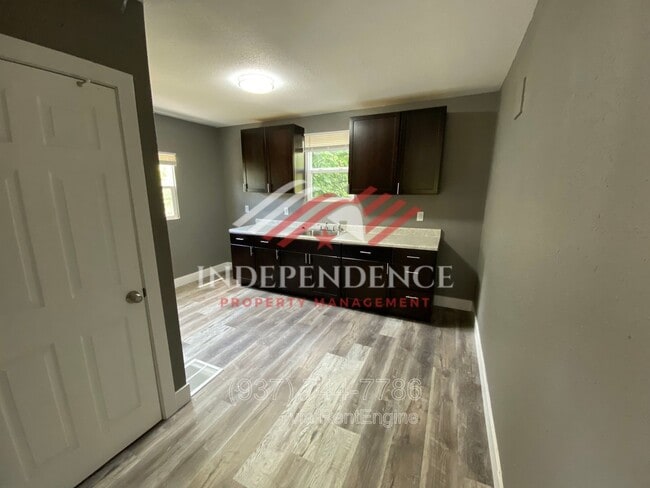 Photo - 425 Brooklyn Ave