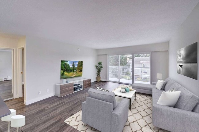 Valencia Apartments