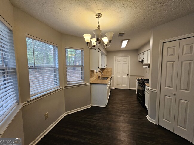 Photo - 40 Peachtree Way