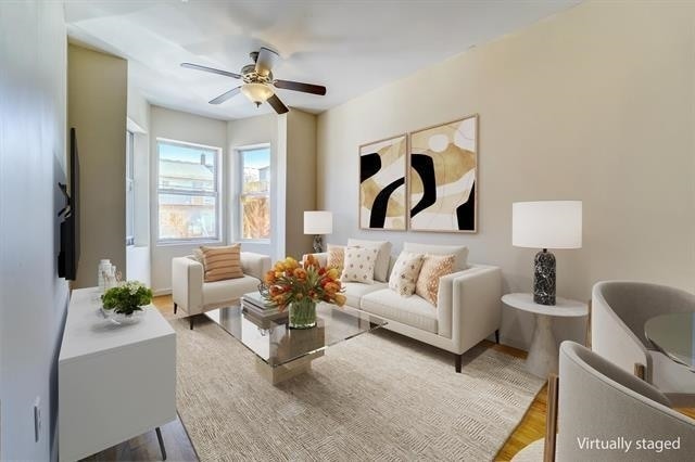 Building Photo - 295 New York Ave