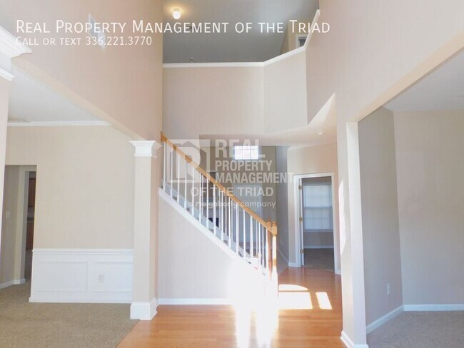 Photo - 1300 Pondhaven Dr