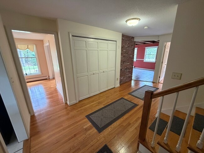 Photo - 175 Plumtree Rd