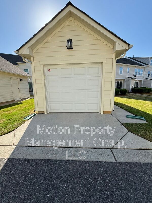 3265 Bending Birch Pl