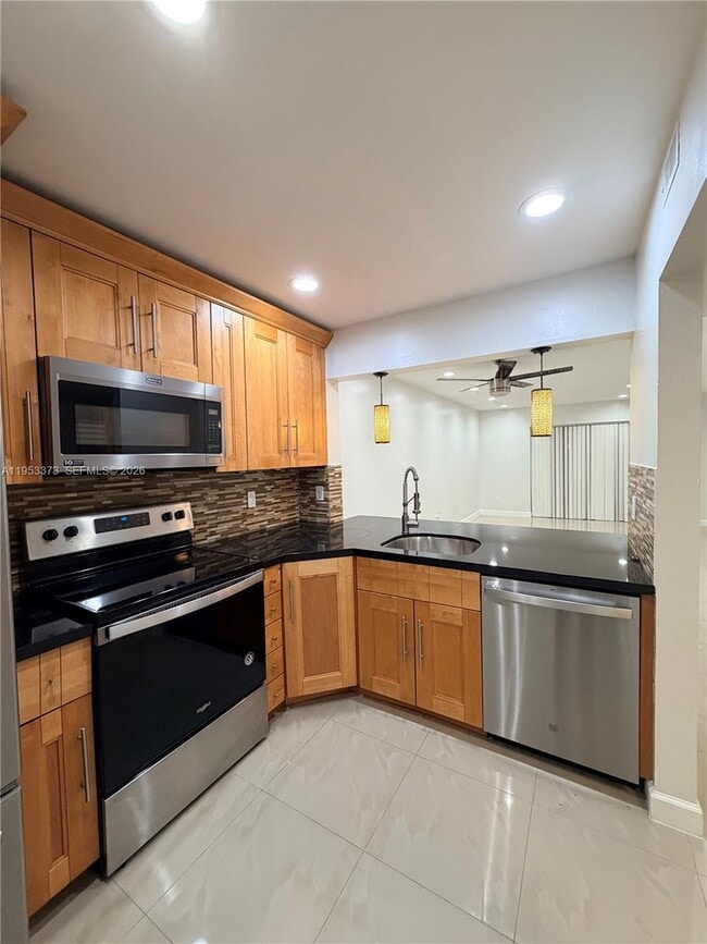 Photo - 20730 NE 8th Ct Unidad 204-16