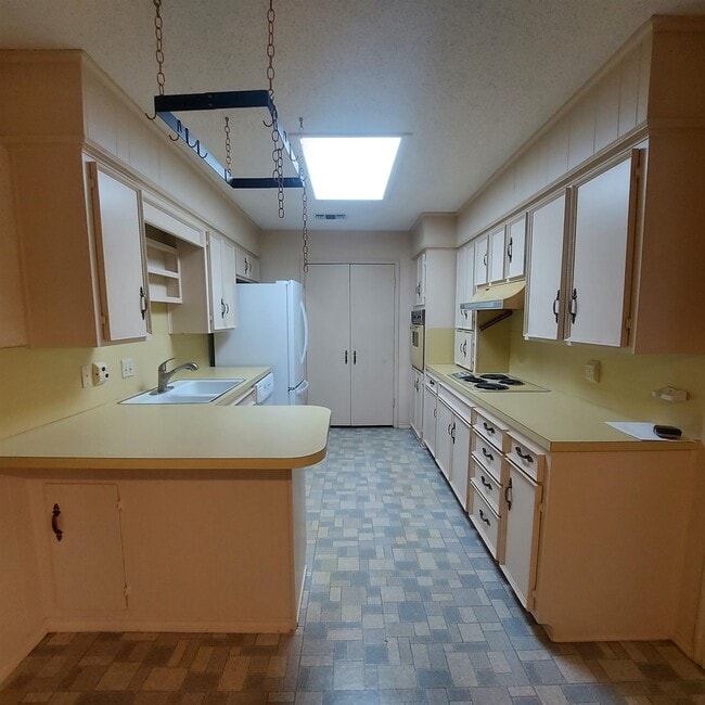 Photo - 151 Riverside Dr