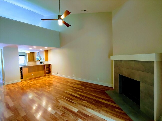 Photo - 10 Timberlake Dr Unit 10