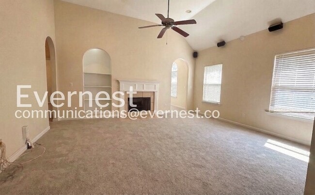 Photo - 273 Oxmoor Pl