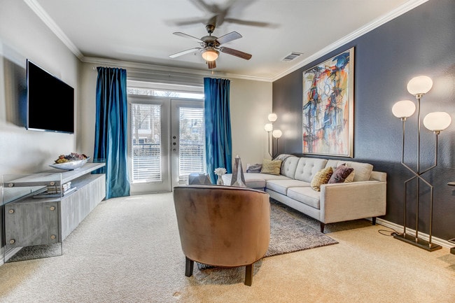 Luxury living room in Las Colinas.