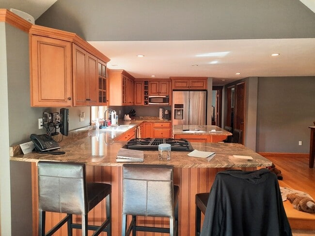 Photo - 19 Pelham St