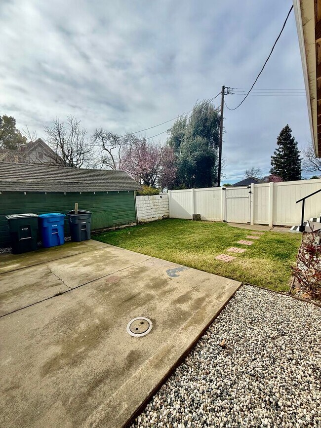 Photo - Charming small house