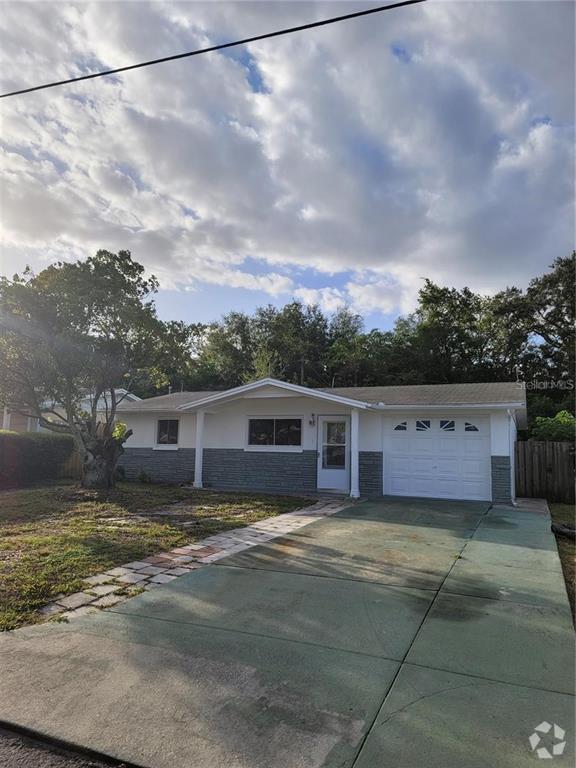 Building Photo - 7104 Gulf Breeze Cir Rental