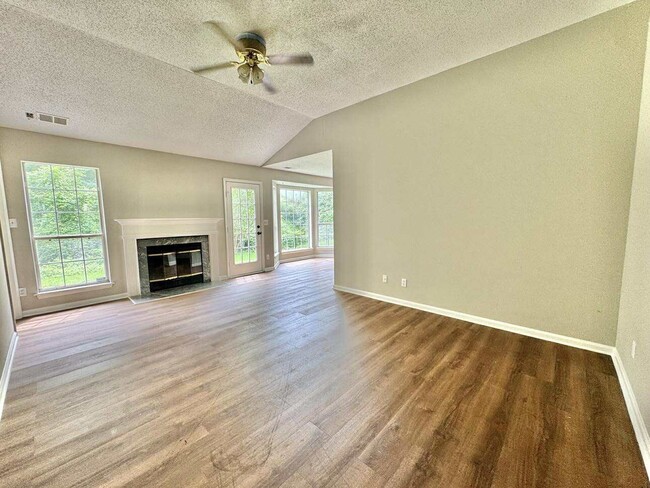 Photo - 2608 Clarencefield Dr