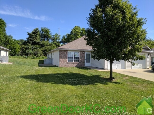 Building Photo - 1000 Fall Meadow Ln Rental