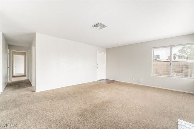 Photo - 7019 Grassy Knoll St