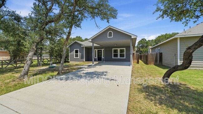 Photo - 1035 Cedar Grove Trail
