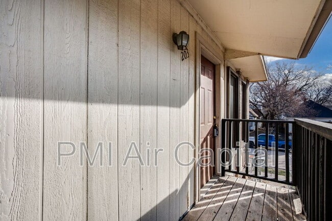 Photo - 535 S Lulu Ave