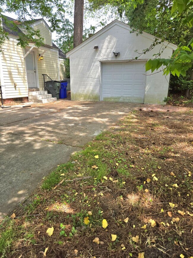 Photo - Beautiful Move-In Ready Single Family Home!