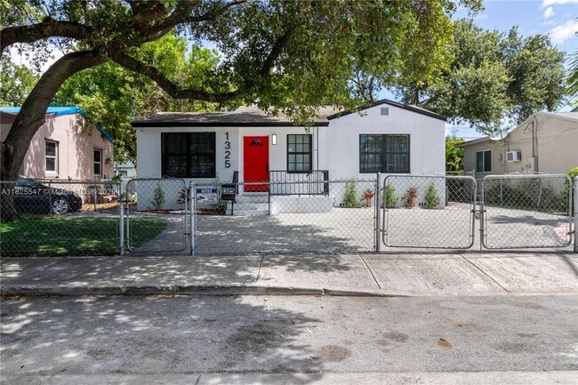 Photo - 1325 NW 51st St House