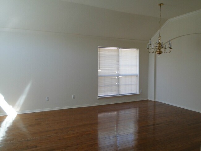 Photo - A great house in great condition at great ...