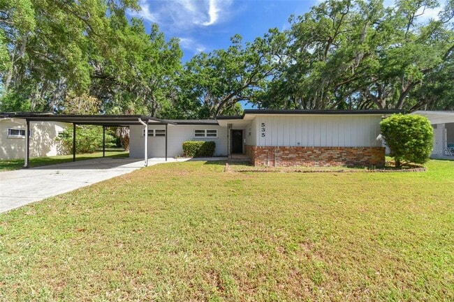 Photo - 535 W Palmeden Dr