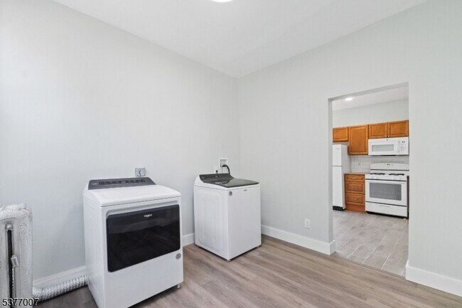 Photo - 114 Littleton Ave