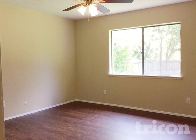 Photo - 7110 Christie Ln