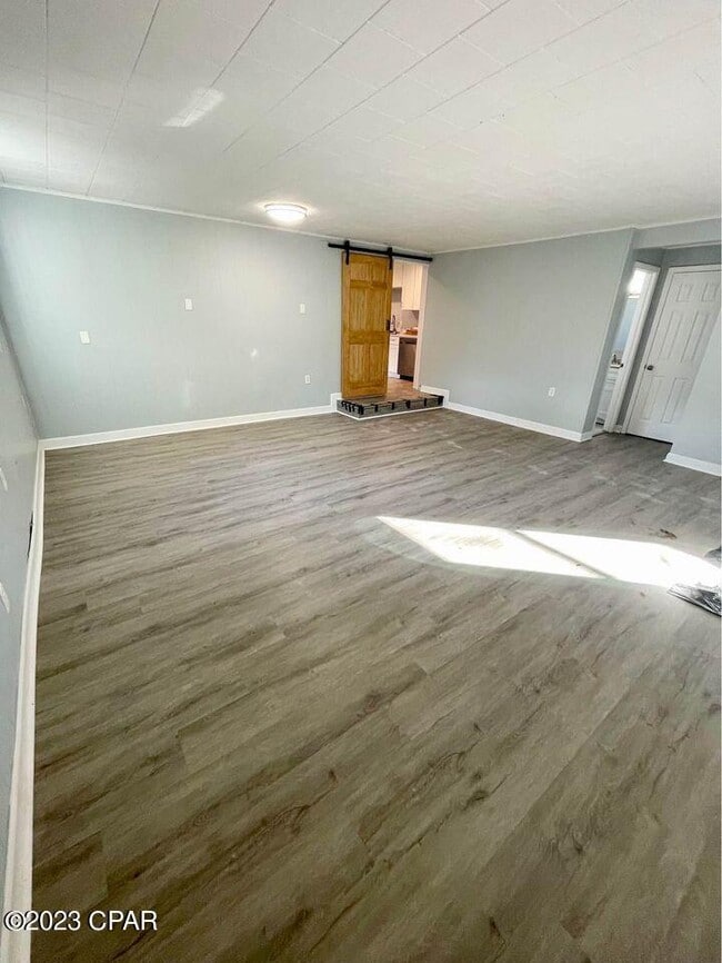 Photo - 1606 Fairland Ave