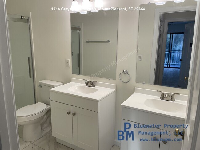 Photo - 1714 Greystone Blvd