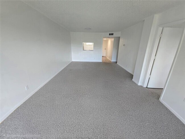 Photo - 8735 Ramblewood Dr