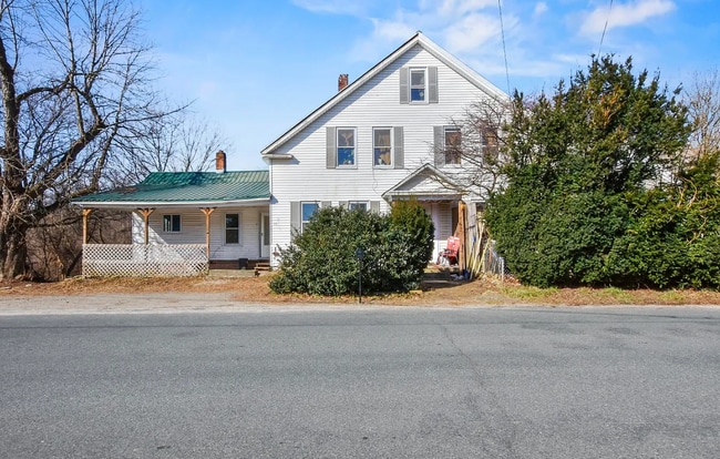 Photo - 33 Old Brattleboro Rd Unit 2