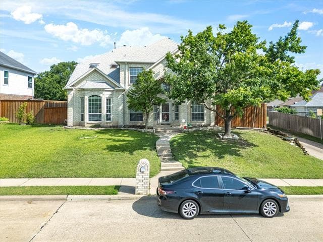 Photo - 635 Ridgemont Dr